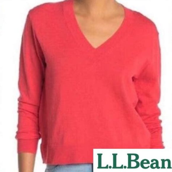 L.L. Bean Sweaters - 3/$60 Gorgeous Coral V-neck Sweater